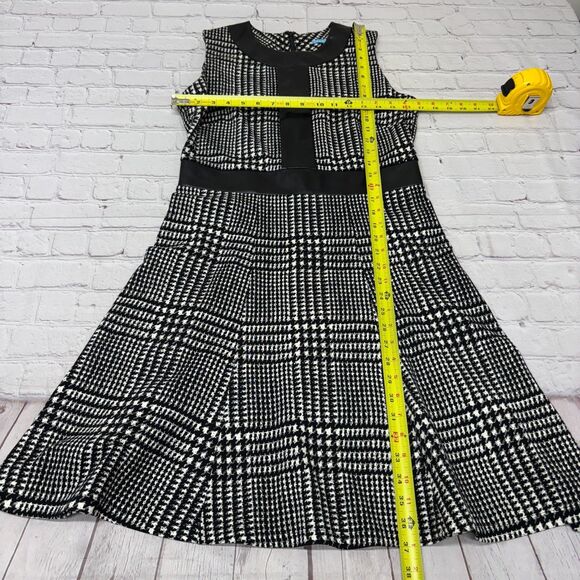 J. McLaughlin Fit & Flare Sleeveless Dress Size Medium Houndstooth C019 -3 - Picture 2 of 14